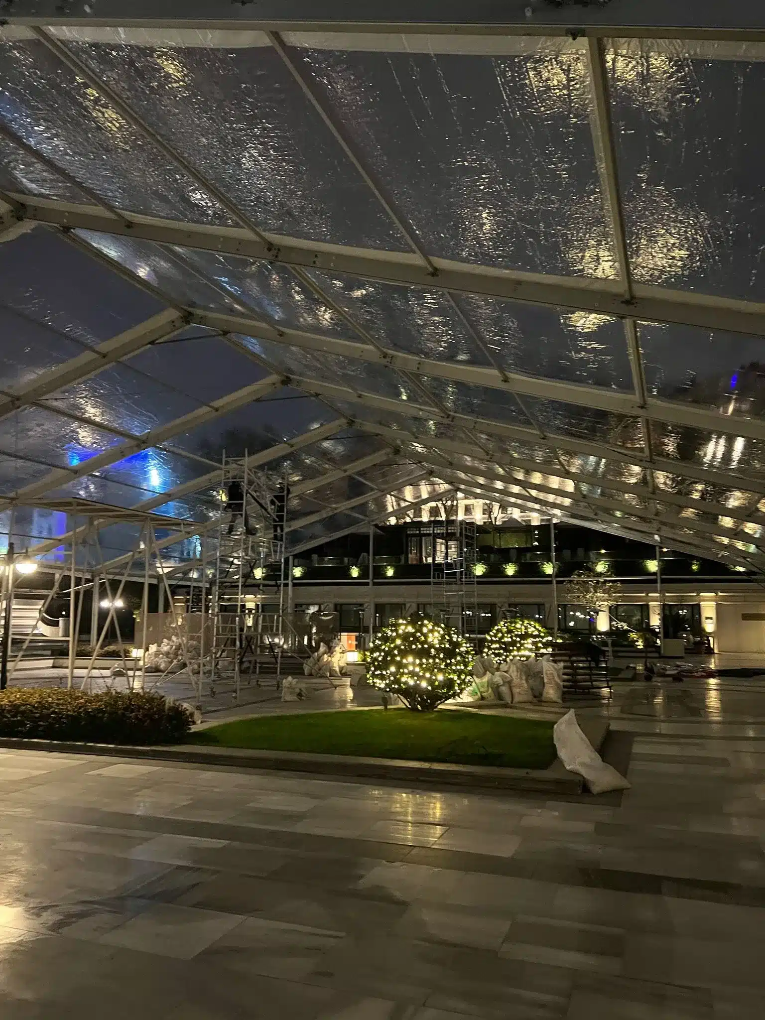 Çadır Kiralama 7 Gece Aydınlatmalı Şeffaf Çadır